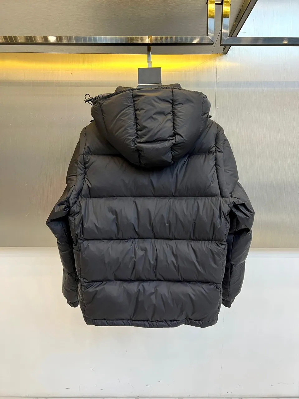 P390 Premium 2026 Original 90 ！ Premium ， ， ， ， ， ， ， 。 ， 。 ， ， ， 。 Size：M-3XL